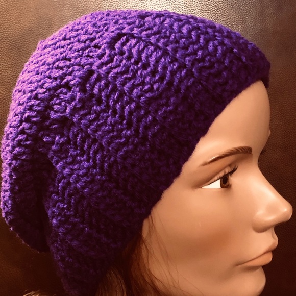 Purple slouchy hat New hand crochet by me - Picture 4 of 7